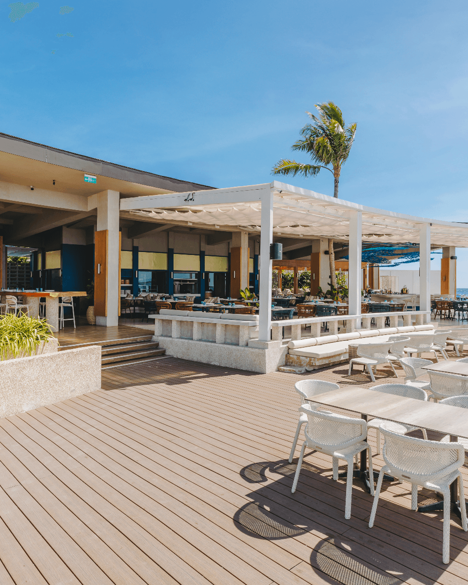 Crimson Resort and Spa Mactan - Image 4